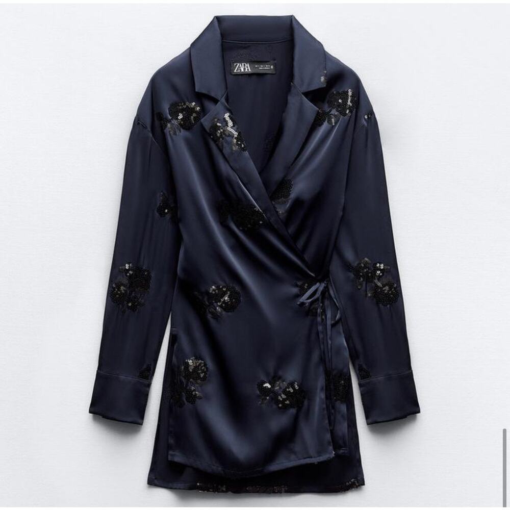 Nwt- SATIN KIMONO BLAZER WITH SEQUINS-Large